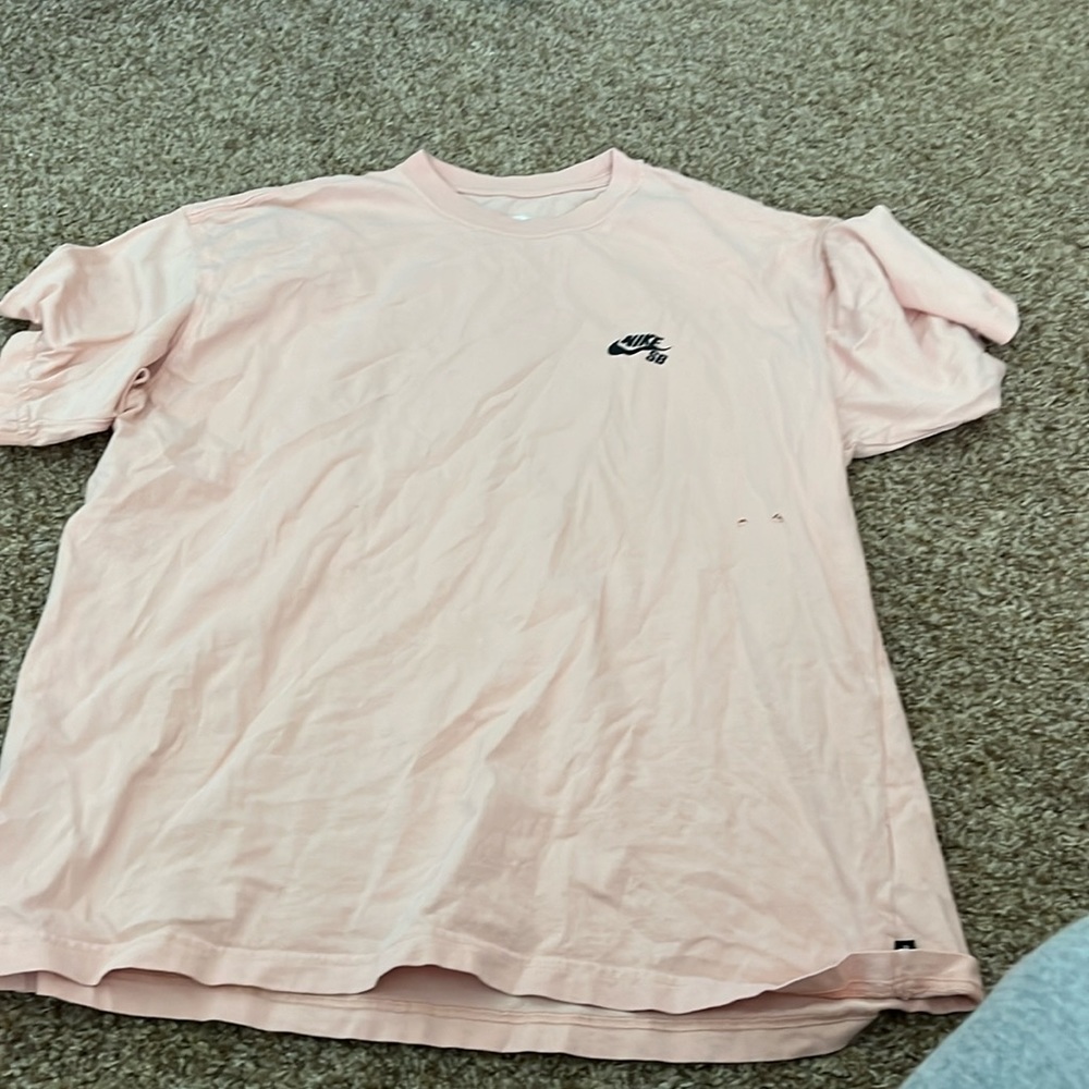 short sleeve nike shirt